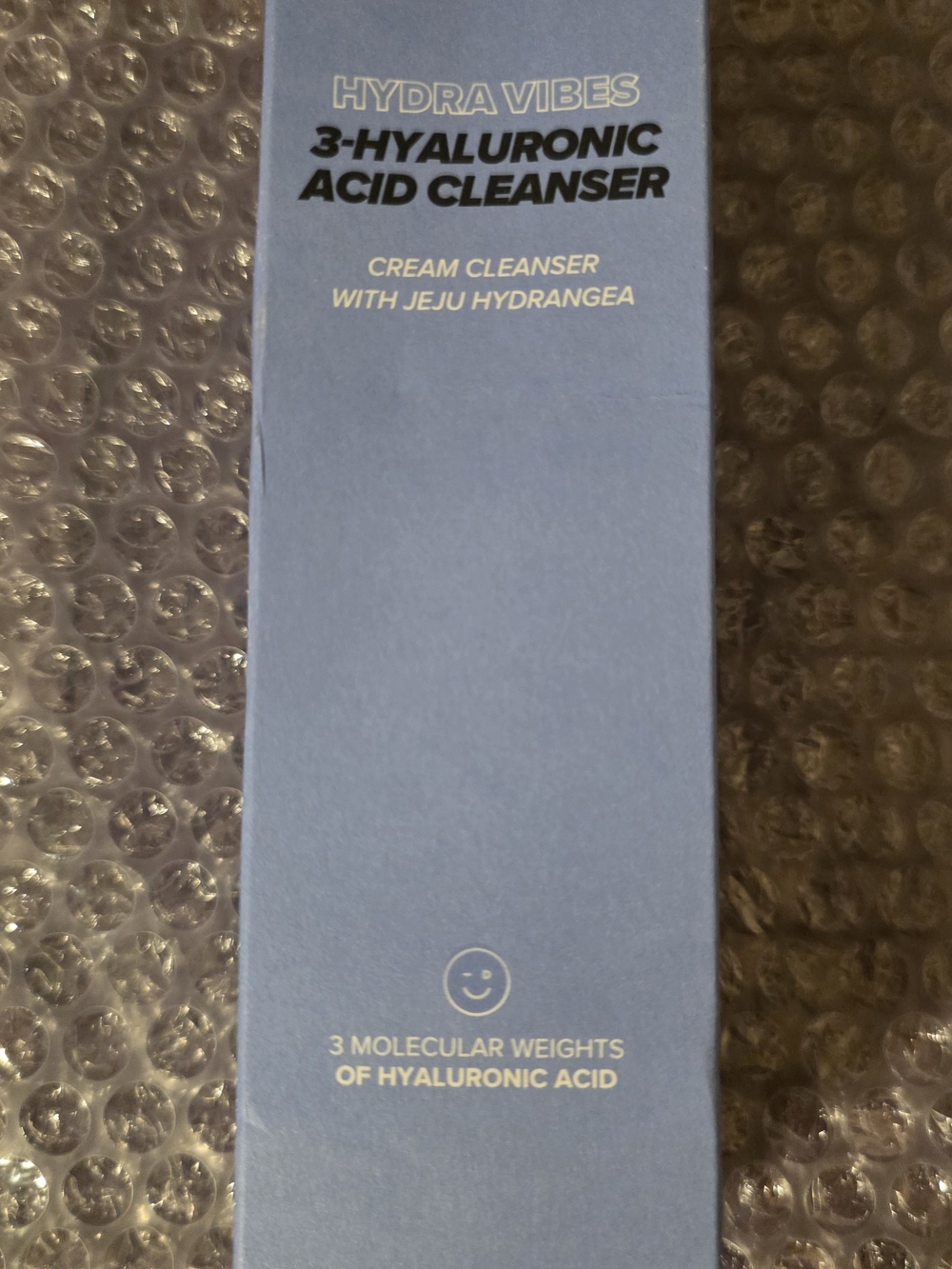 Hydra Vibes 3-Hyaluronic Acid Cream Cleanser